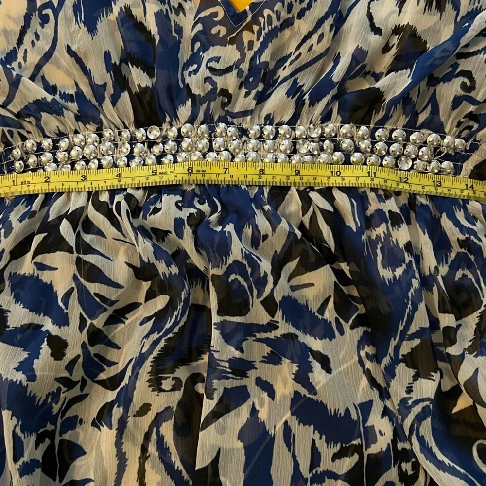 💙BEAUTIFUL BLUE N WHITE KAFTAN💙 - Picture 5 of 8